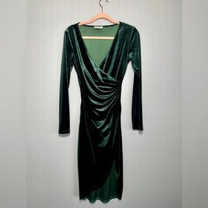 Elegant Green Velvet Dress